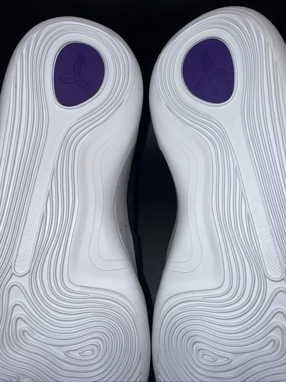 Size 6.5Y - Nike Kobe 9 EM GS Lakers Away, FV3607-003, New With Box (No Lid)